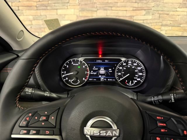 Certified 2025 Nissan Sentra SR w/ Midnight Edition FWD image 17