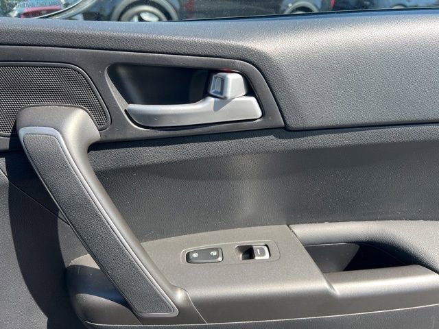 Certified 2021 Kia Sportage LX image 29