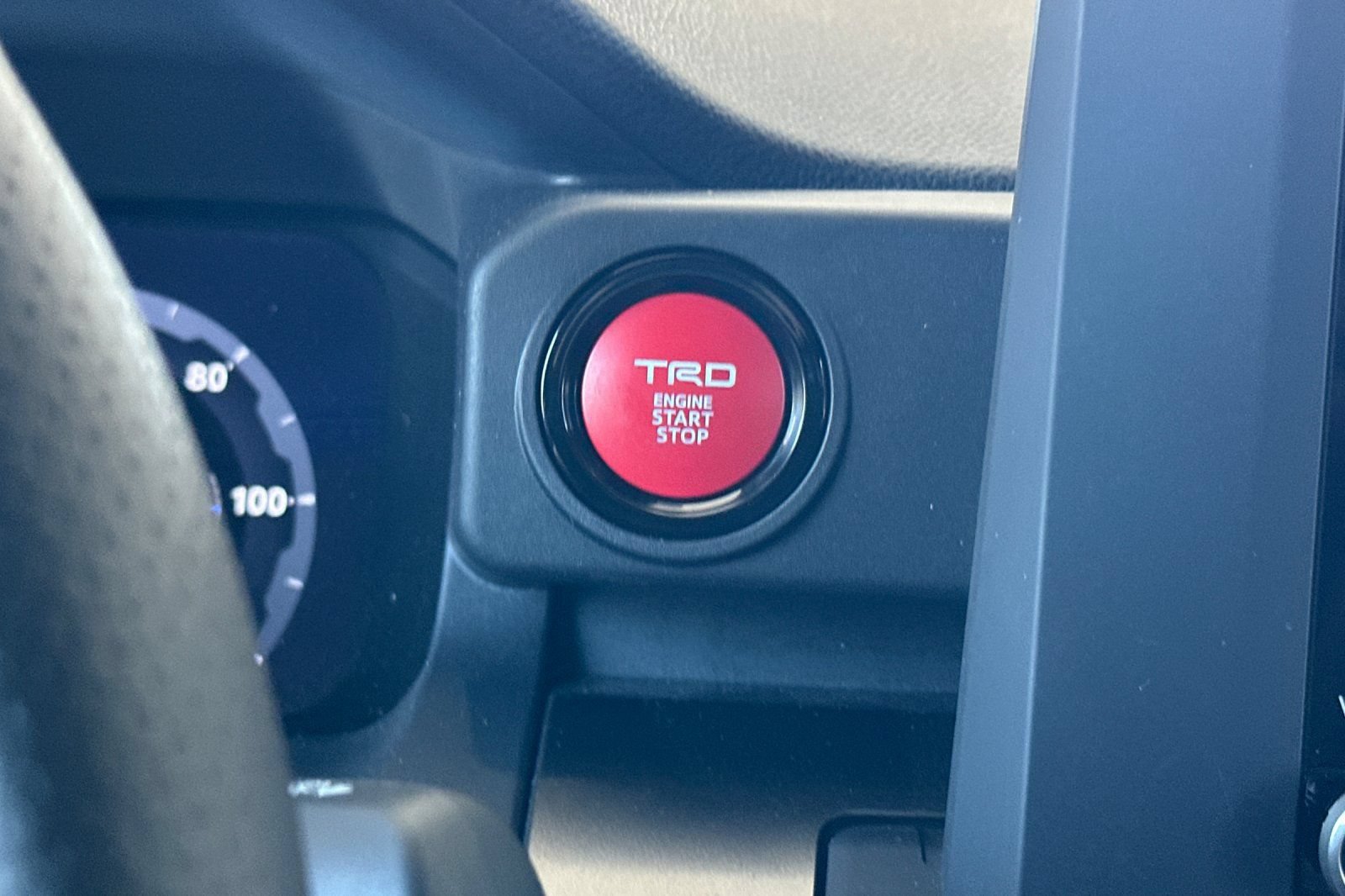 Used 2025 Toyota Tacoma TRD Sport AWD/4WD image 20