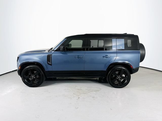Used 2022 Land Rover Defender 110 X-Dynamic HSE AWD/4WD image 6