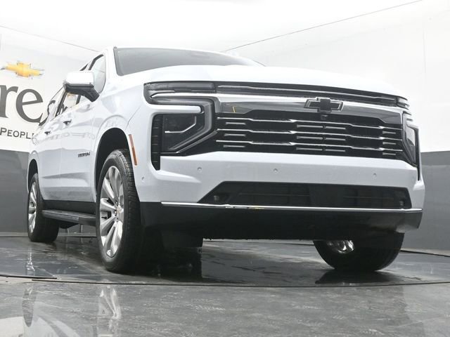 New 2026 Chevrolet Suburban Premier image 3