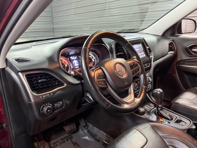 Used 2020 Jeep Cherokee Latitude Lux w/ Comfort/Convenience Group image 10