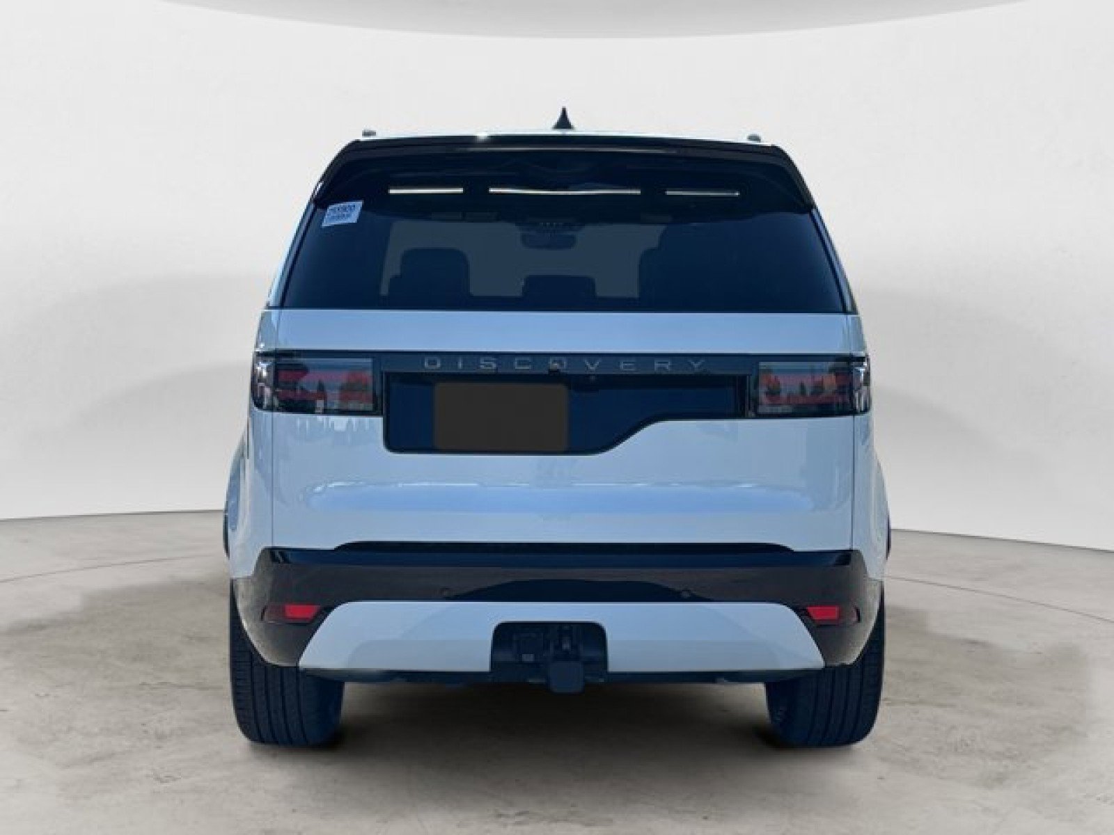 New 2025 Land Rover Discovery Dynamic SE image 5