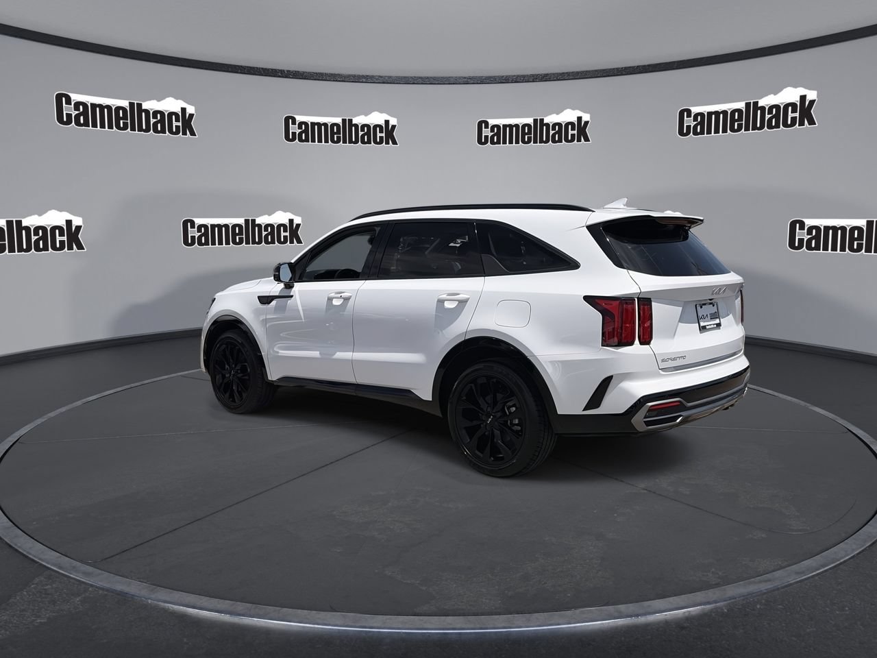 Used 2023 Kia Sorento SX FWD image 5