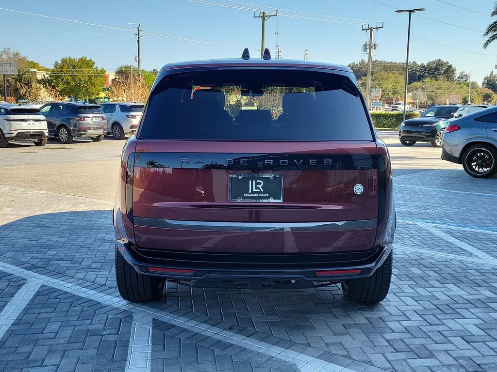 New 2026 Land Rover Range Rover SV image 4