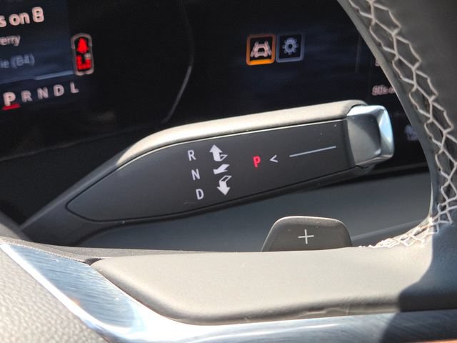 Used 2025 Chevrolet Traverse LT w/ LPO, Floor Liner Package FWD image 31
