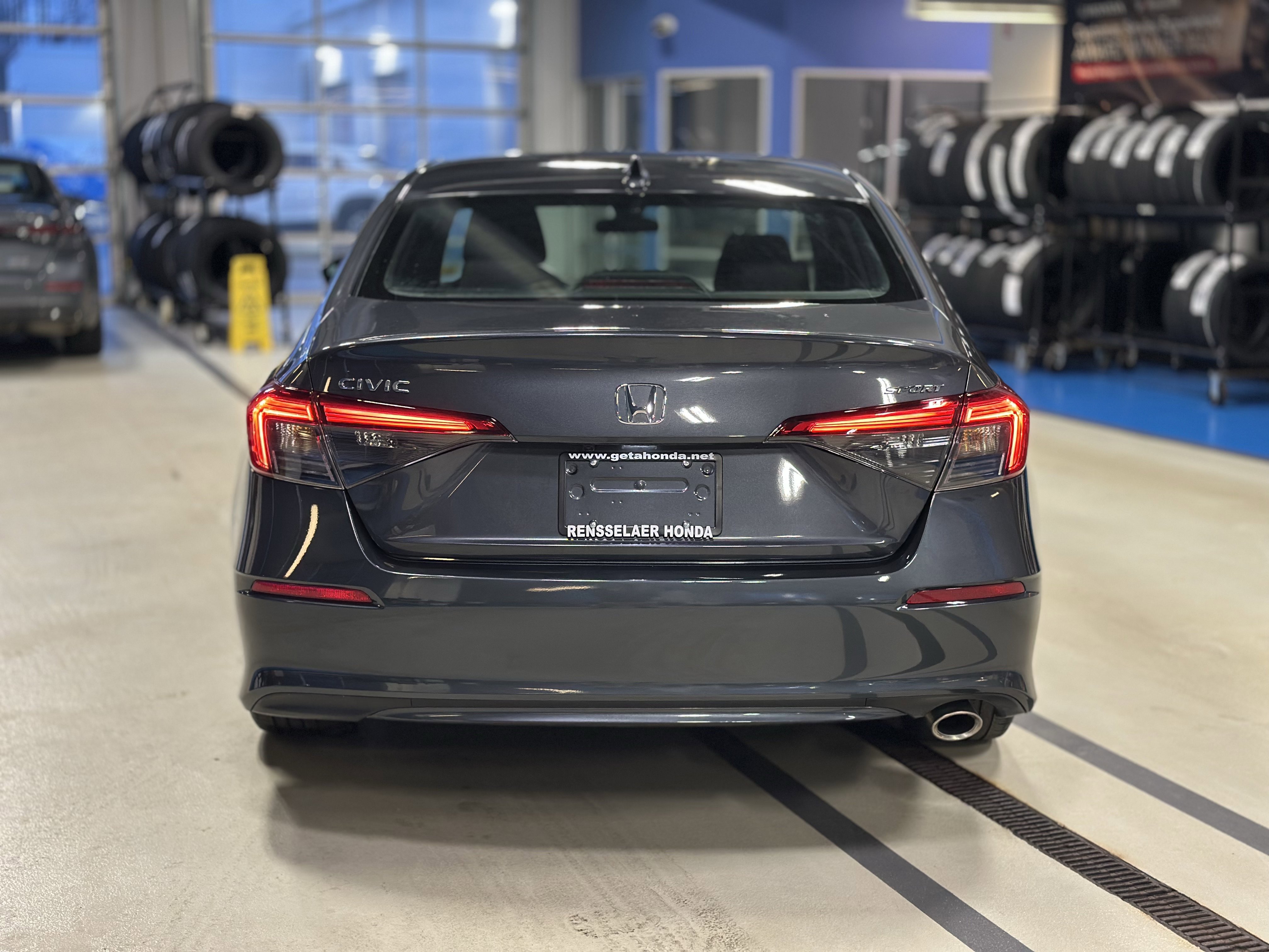 Used 2024 Honda Civic Sport image 5