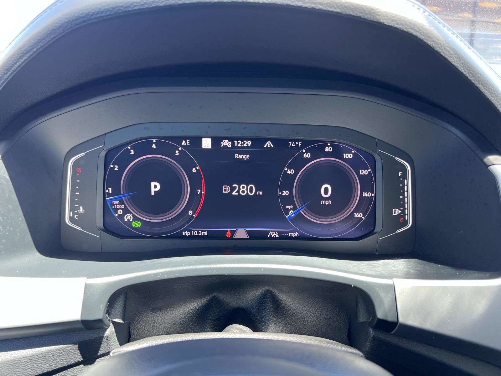 Certified 2023 Volkswagen Atlas SEL R-Line AWD/4WD image 11