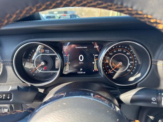 Used 2023 Jeep Gladiator Overland image 14