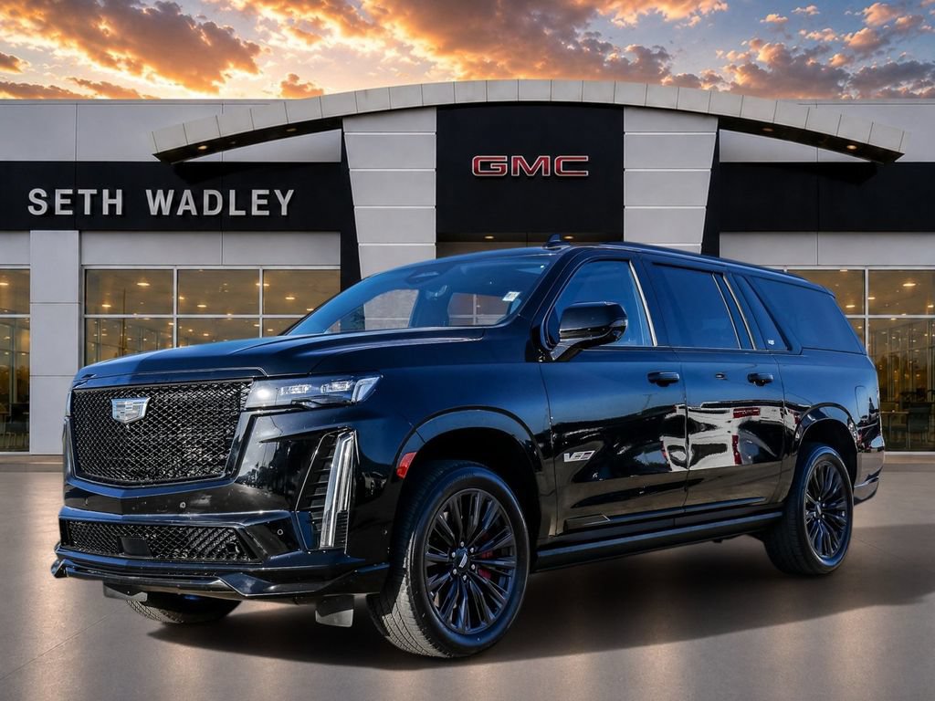 Used 2023 Cadillac Escalade ESV V w/ LPO, ONYX Package AWD/4WD image 3