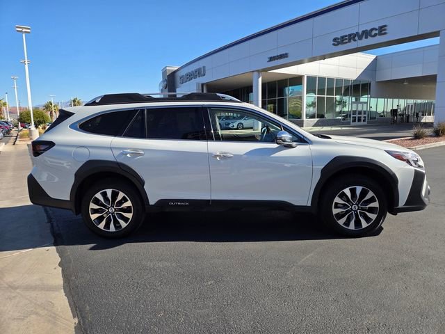 Used 2023 Subaru Outback Touring image 3
