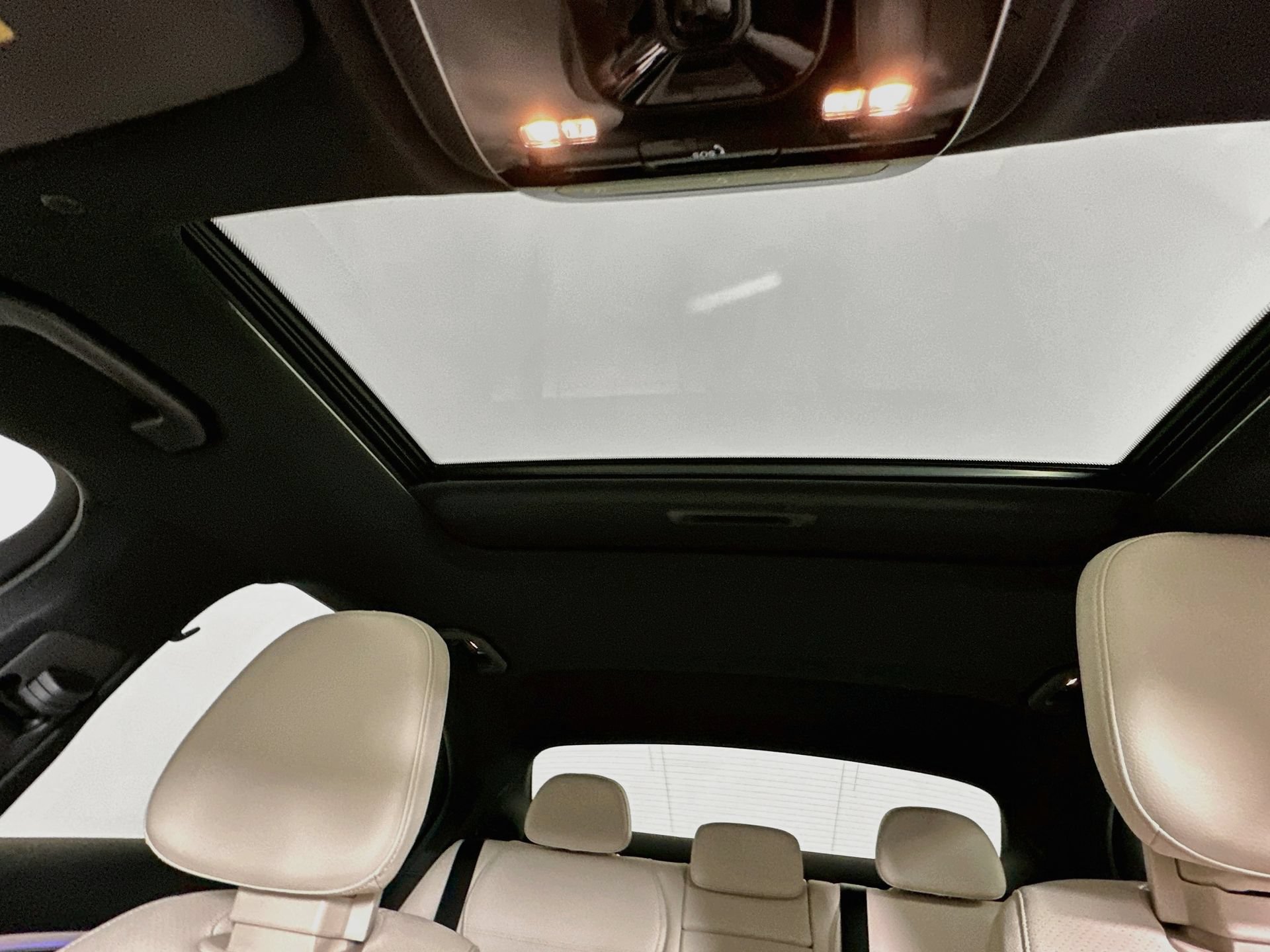 Certified 2025 Mercedes-Benz C 300 Sedan image 22