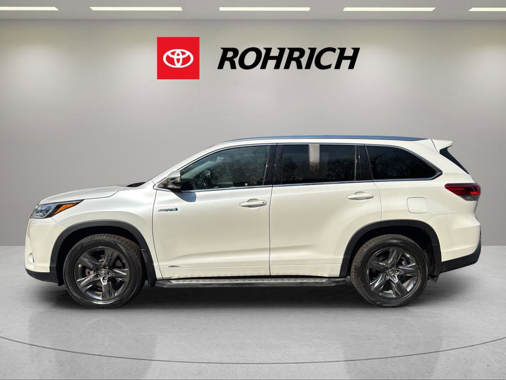 Used 2018 Toyota Highlander Limited Platinum image 9