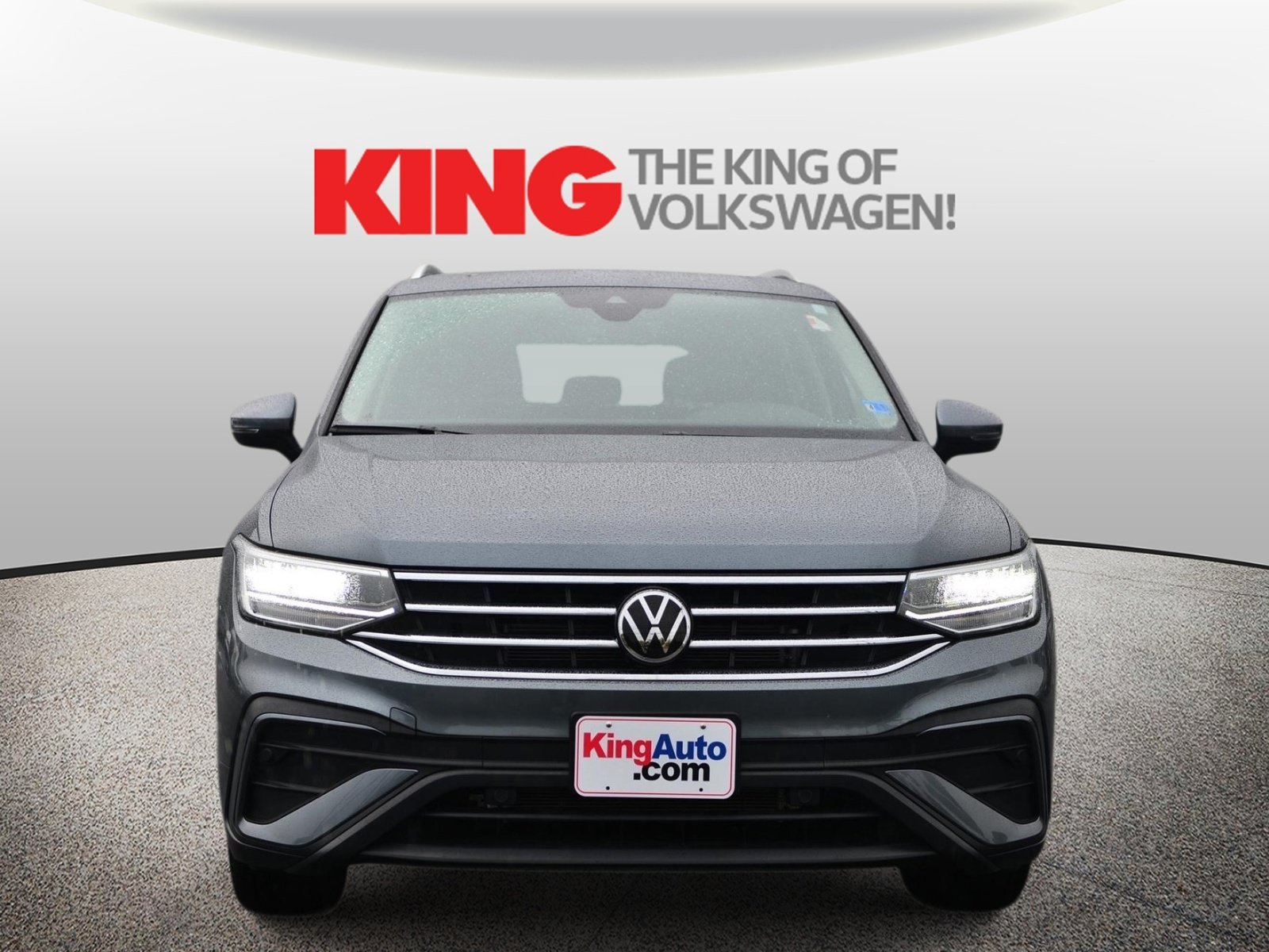 Certified 2024 Volkswagen Tiguan SE AWD/4WD image 10