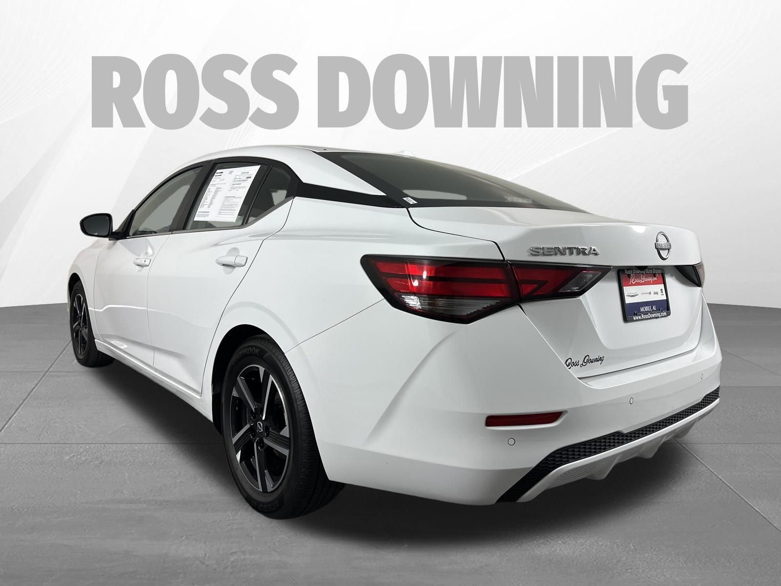 Used 2025 Nissan Sentra SV image 6