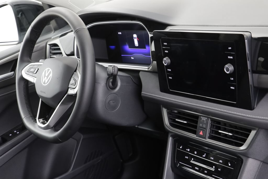 New 2026 Volkswagen Taos SE AWD/4WD image 22