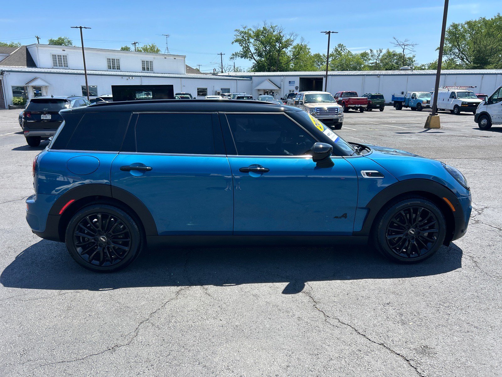 Used 2023 MINI Cooper Clubman S AWD/4WD image 16