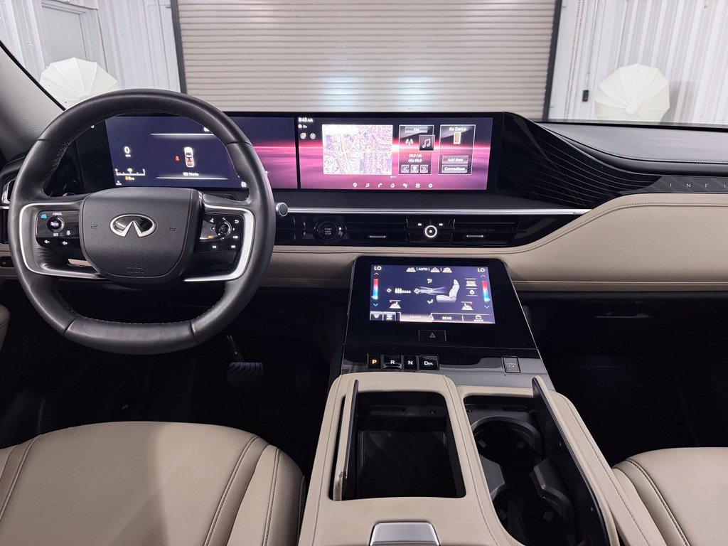 Certified 2025 INFINITI QX80 Pure w/ Exterior Package AWD/4WD image 31