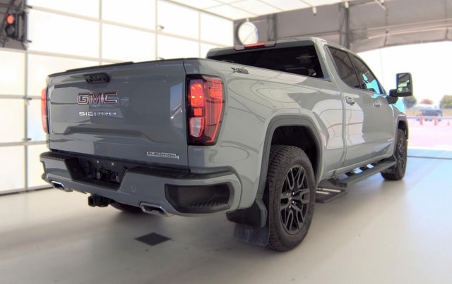 Used 2024 GMC Sierra 1500 Elevation w/ X31 Off-Road Package AWD/4WD image 3