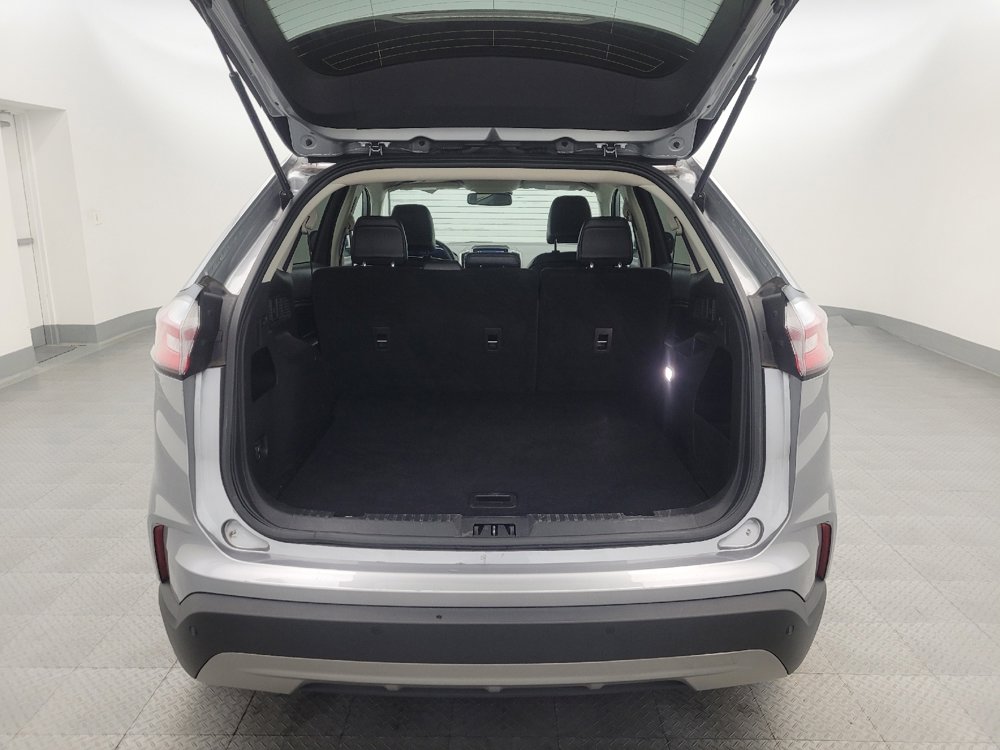 Used 2024 Ford Edge SEL image 29