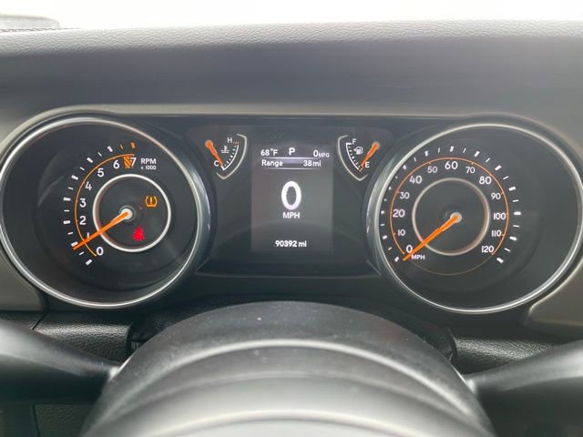 Used 2018 Jeep Wrangler Unlimited Sport image 23