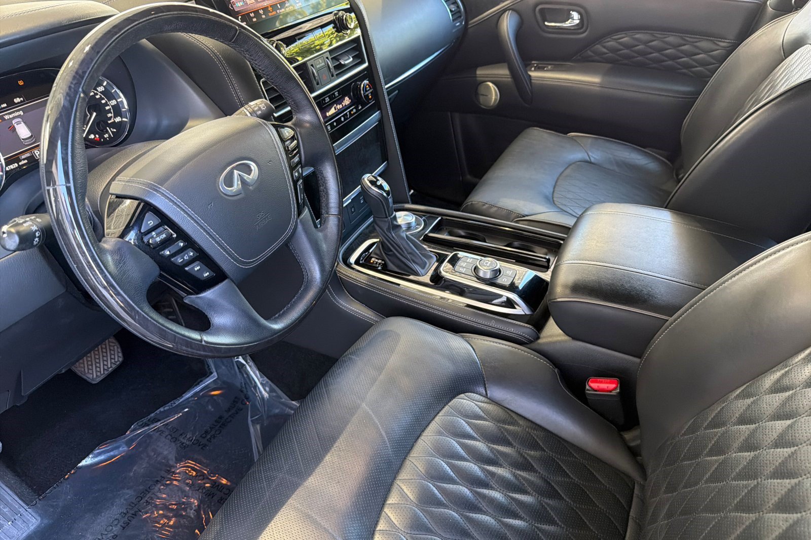 Used 2022 INFINITI QX80 Sensory w/ Cargo Package AWD/4WD image 11
