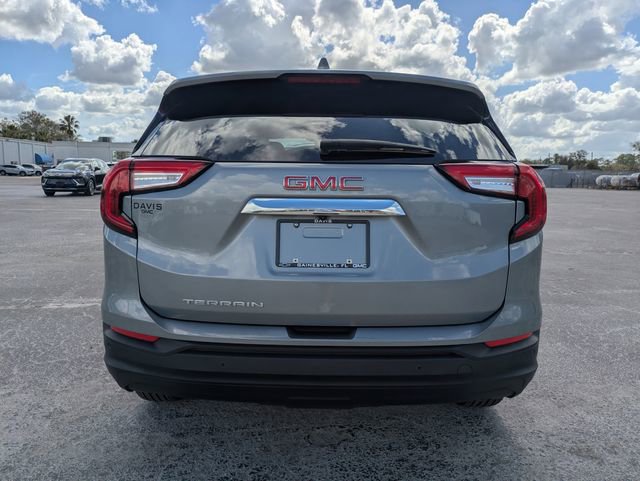 Certified 2024 GMC Terrain SLE image 6