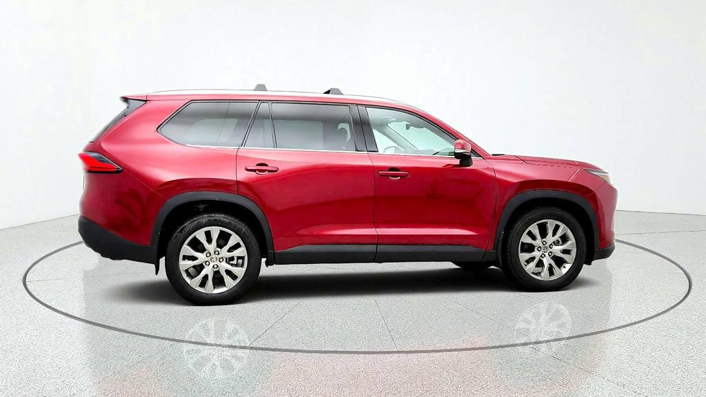 Used 2024 Toyota Grand Highlander AWD image 4