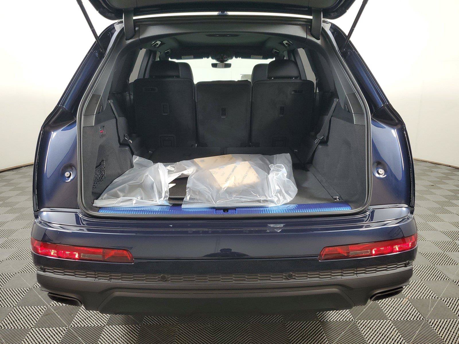 New 2026 Audi Q7 2.0T Premium Plus AWD/4WD image 9