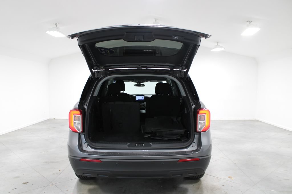 Used 2024 Ford Explorer XLT RWD image 31