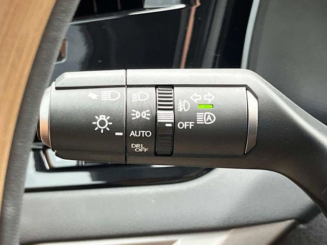 Certified 2025 Lexus RX 350h w/ Accessory Package AWD/4WD image 43