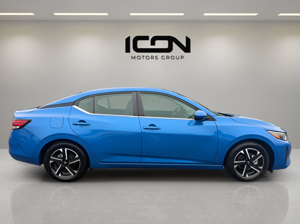Used 2025 Nissan Sentra SV FWD image 6