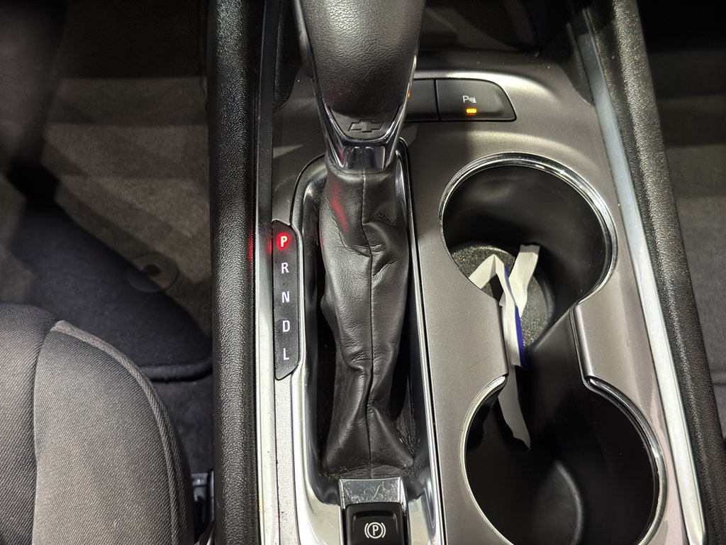 Used 2025 Chevrolet Malibu LT FWD image 28