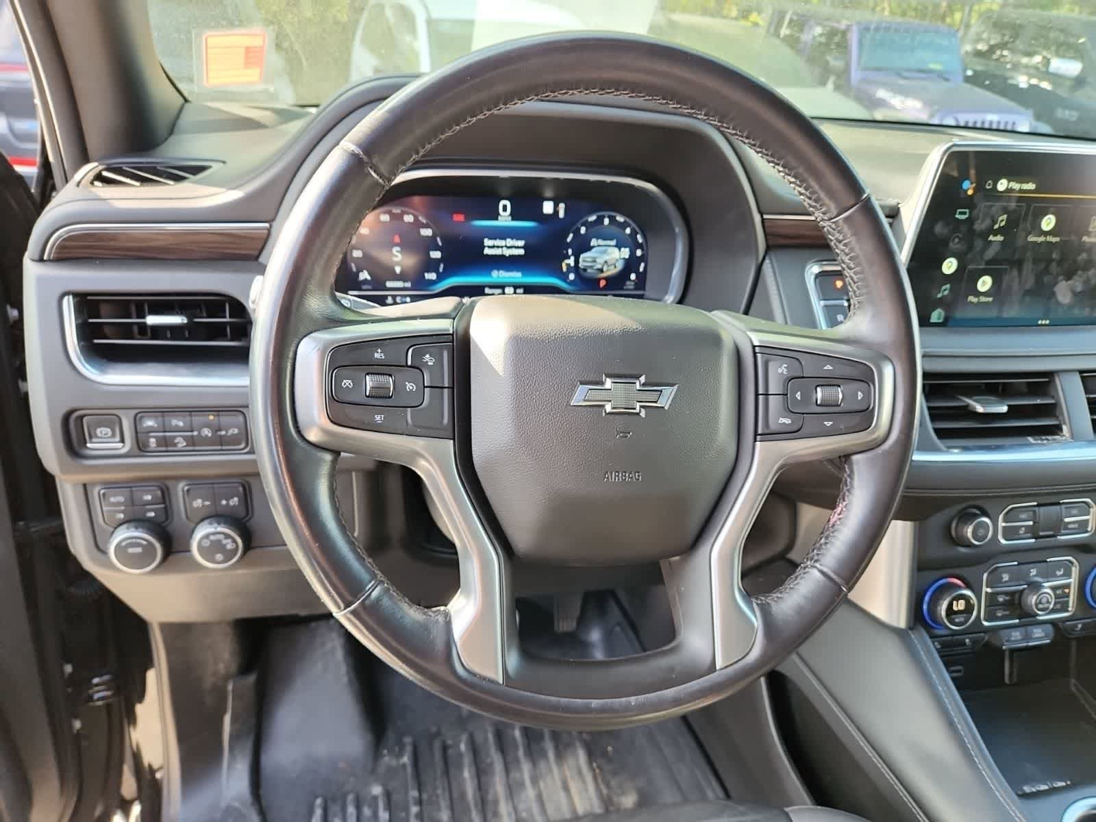 Used 2022 Chevrolet Suburban Z71 AWD/4WD image 12