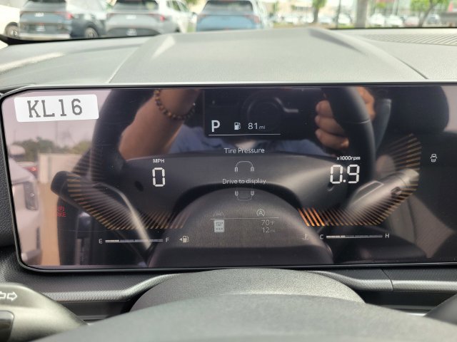 New 2026 Kia Sportage LX FWD image 12