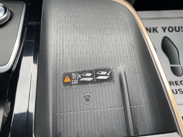 Used 2025 Buick Enclave Avenir w/ Super Cruise Package FWD image 27