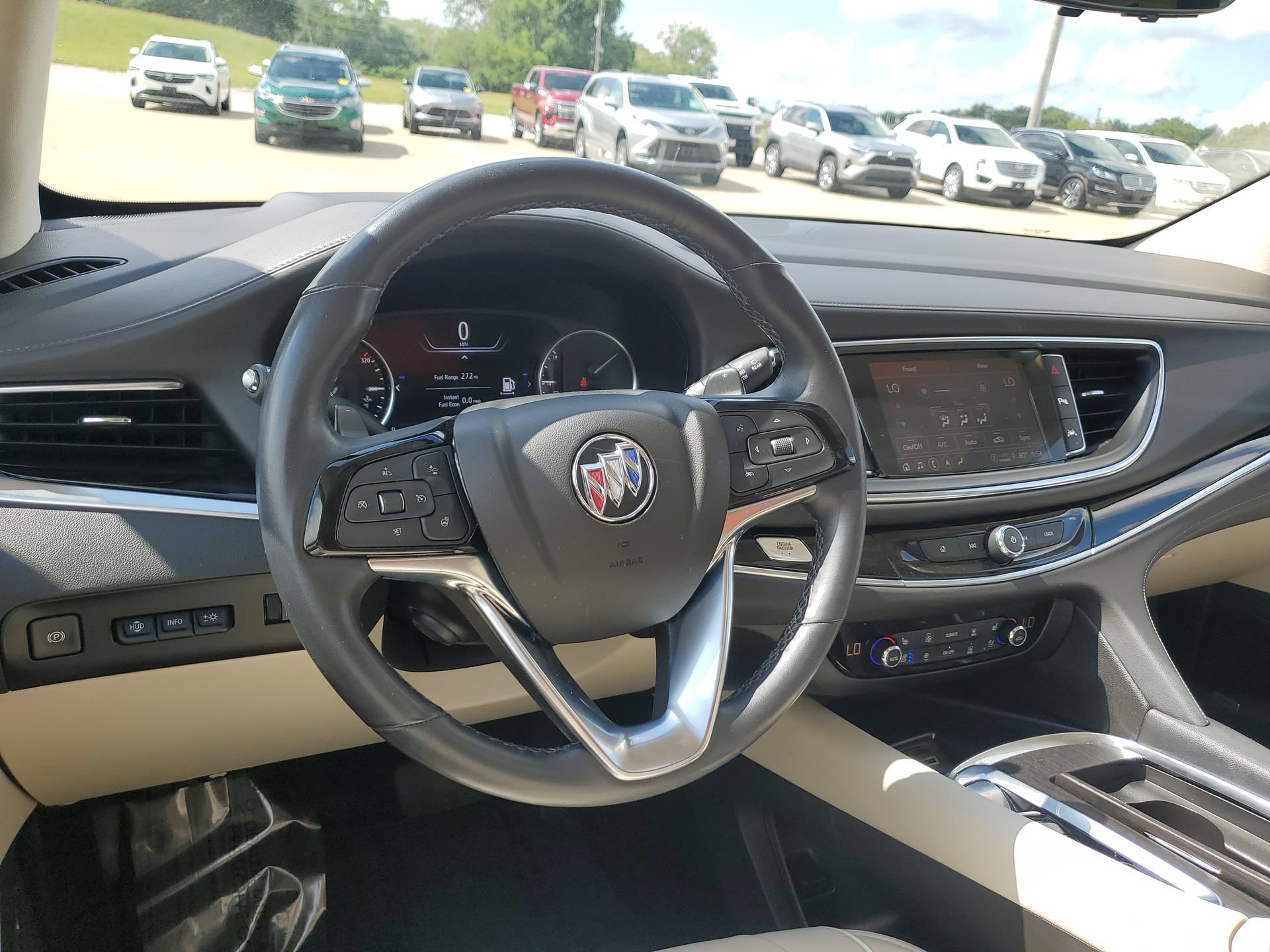 Used 2022 Buick Enclave Avenir AWD/4WD image 19