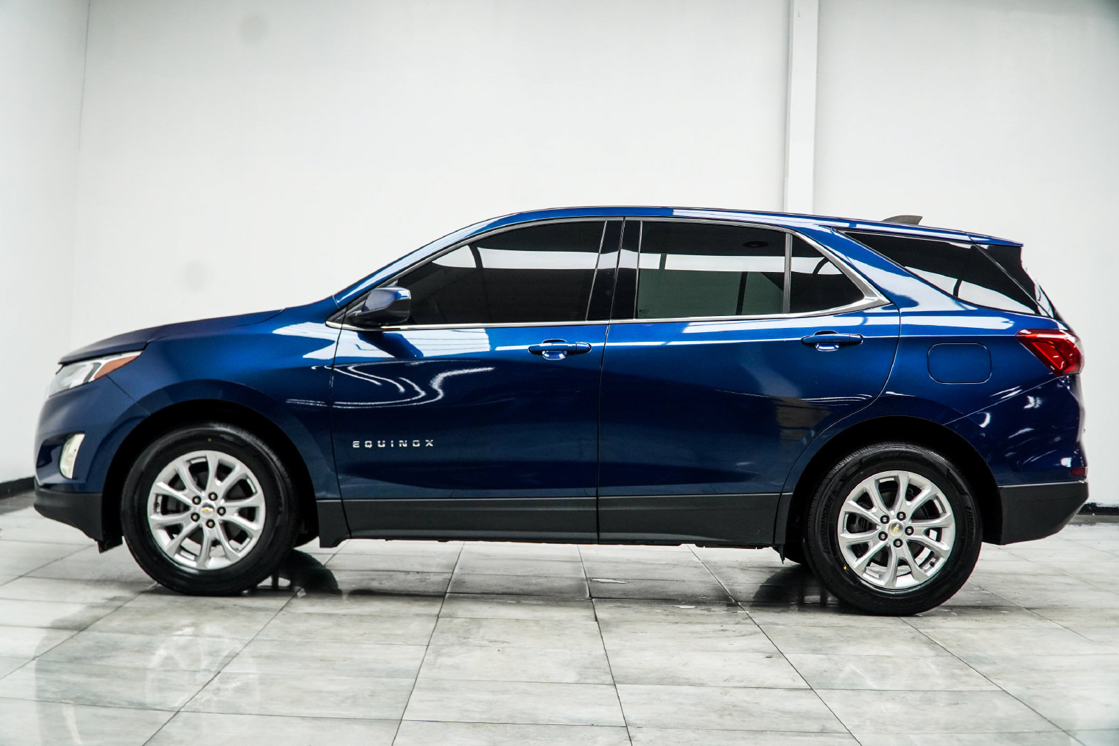 Used 2020 Chevrolet Equinox LT FWD image 10