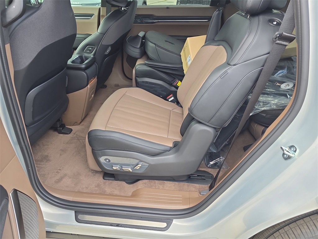 New 2026 Kia EV9 GT-Line image 17
