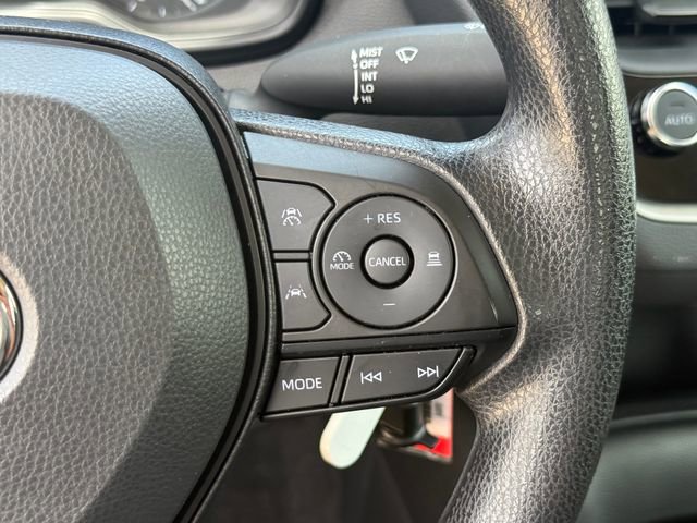 Used 2025 Toyota Corolla LE w/ Carpet Mat Package (TMS) FWD image 15