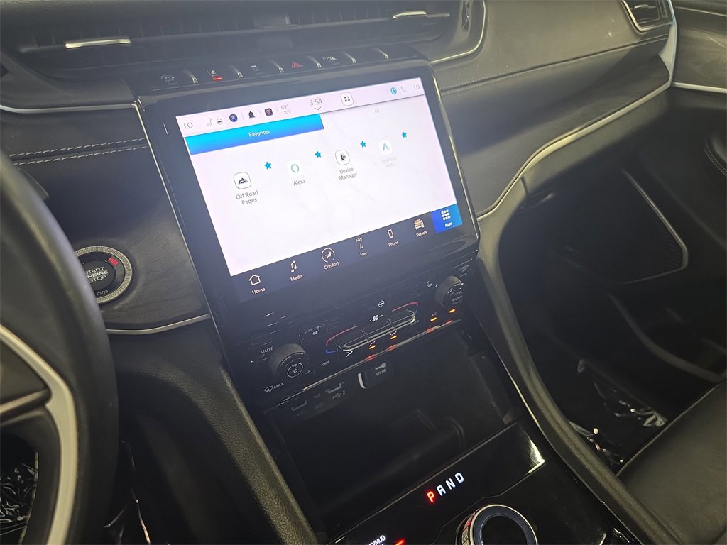 Used 2022 Jeep Grand Cherokee L Limited image 39