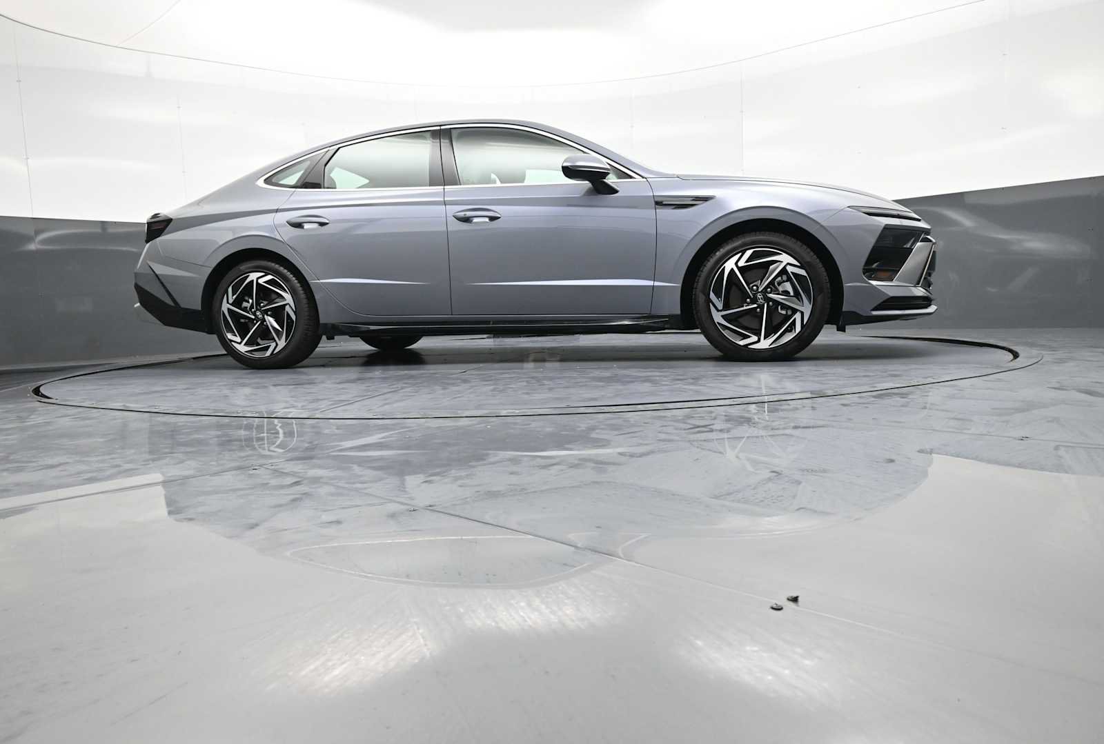 New 2026 Hyundai Sonata SEL FWD image 27