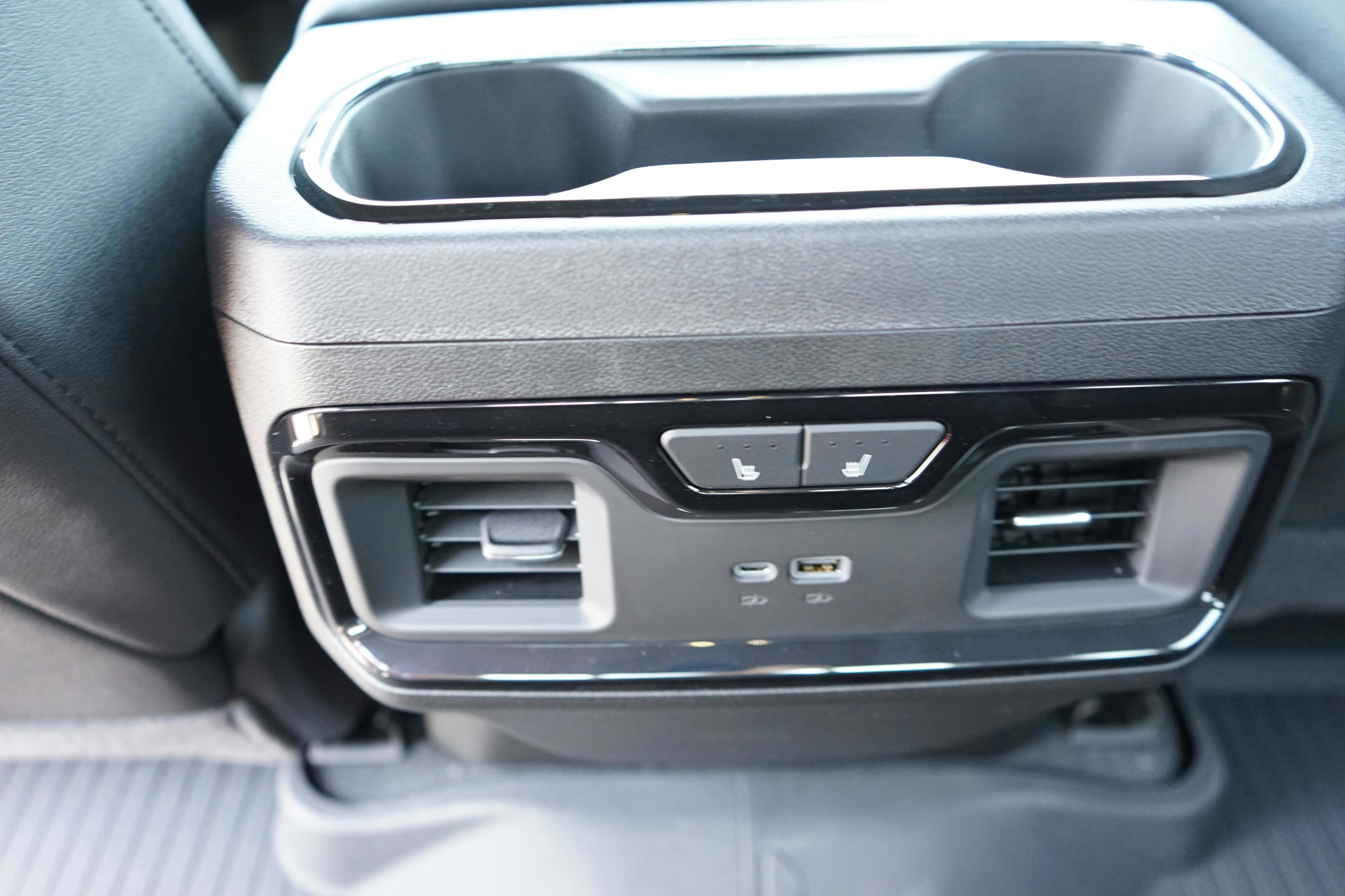 New 2026 GMC Sierra 1500 AT4 w/ Technology Package image 21