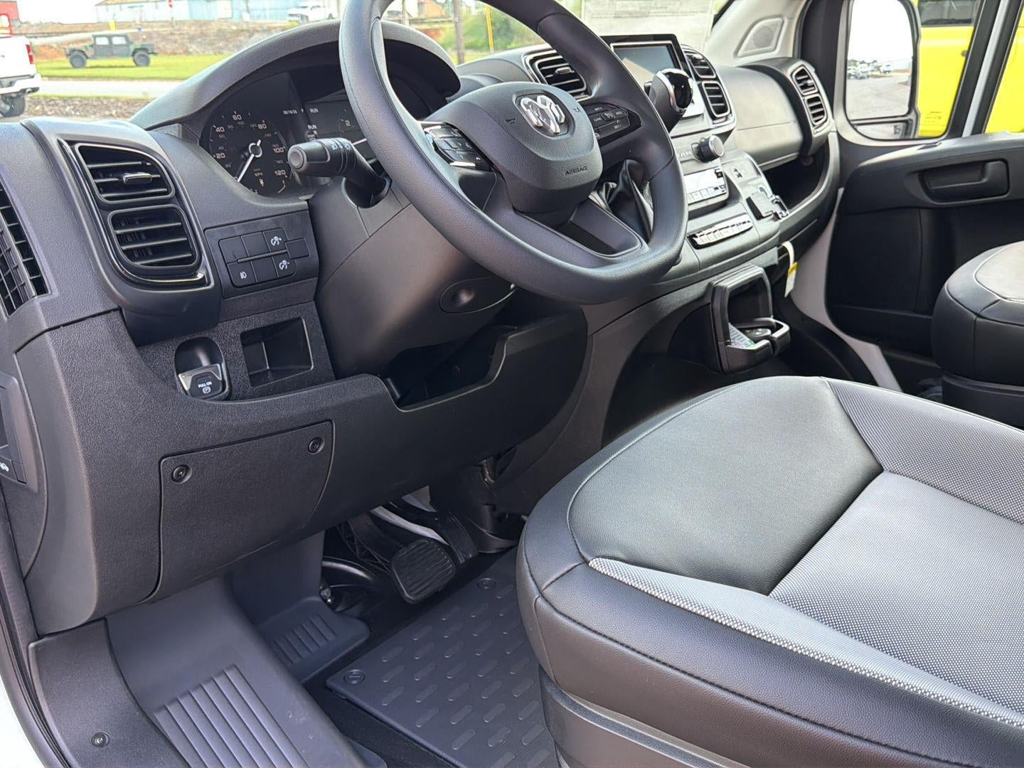 New 2026 RAM ProMaster 1500 w/ Convenience Group FWD image 15