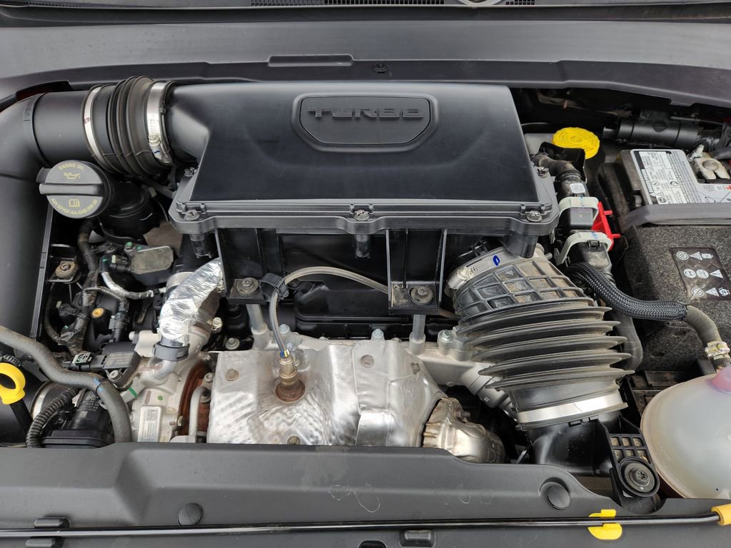 Used 2025 Jeep Compass Limited image 37