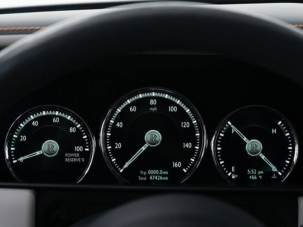 Certified 2023 Rolls-Royce Cullinan w/ Dark Exterior Package AWD/4WD image 38