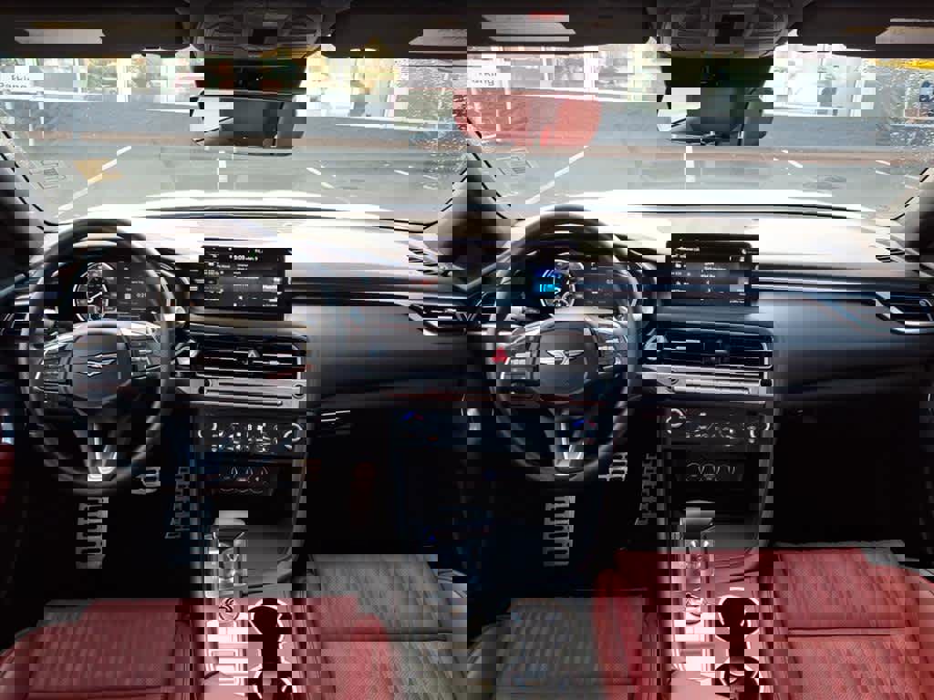 Used 2024 Genesis G70 2.5T w/ Sport Prestige Package image 15