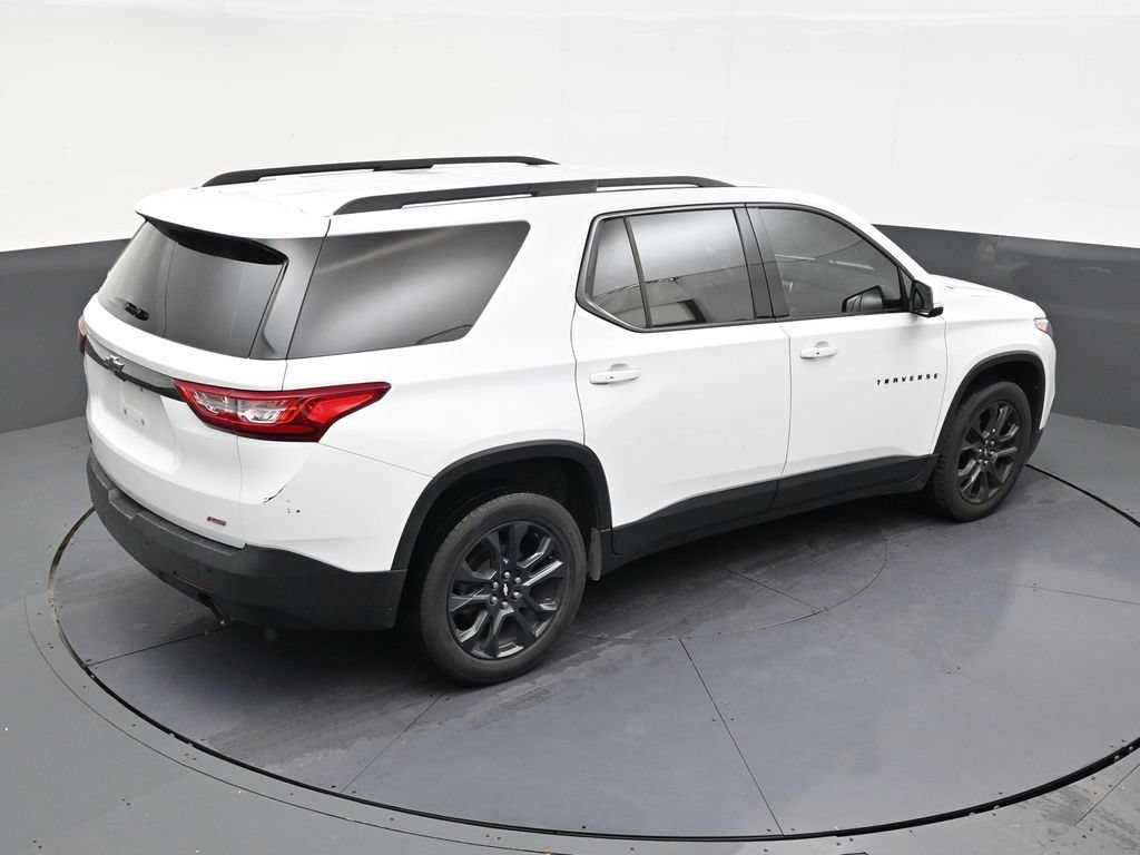 Used 2021 Chevrolet Traverse RS FWD image 17