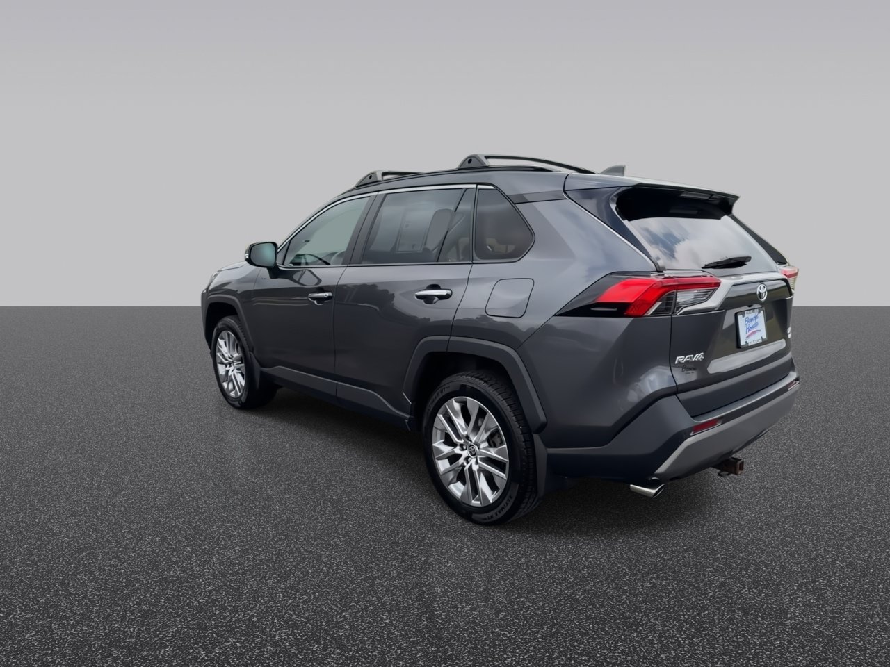 Used 2024 Toyota RAV4 Limited w/ Weather Package AWD/4WD image 7