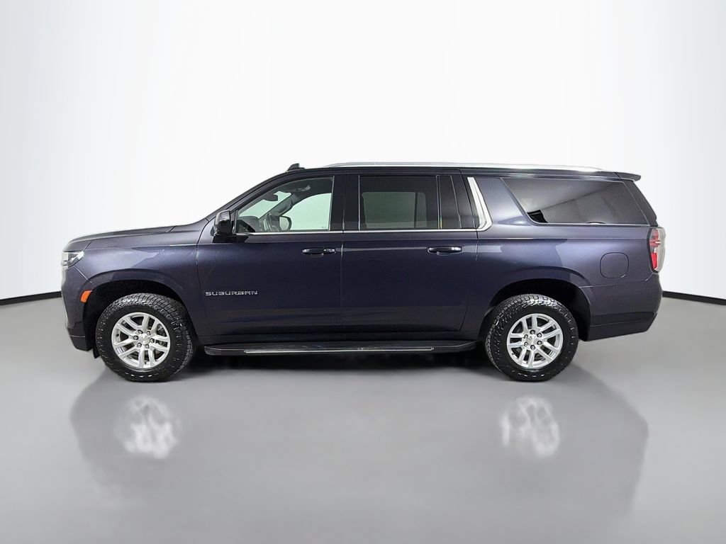 Used 2022 Chevrolet Suburban LT AWD/4WD image 9